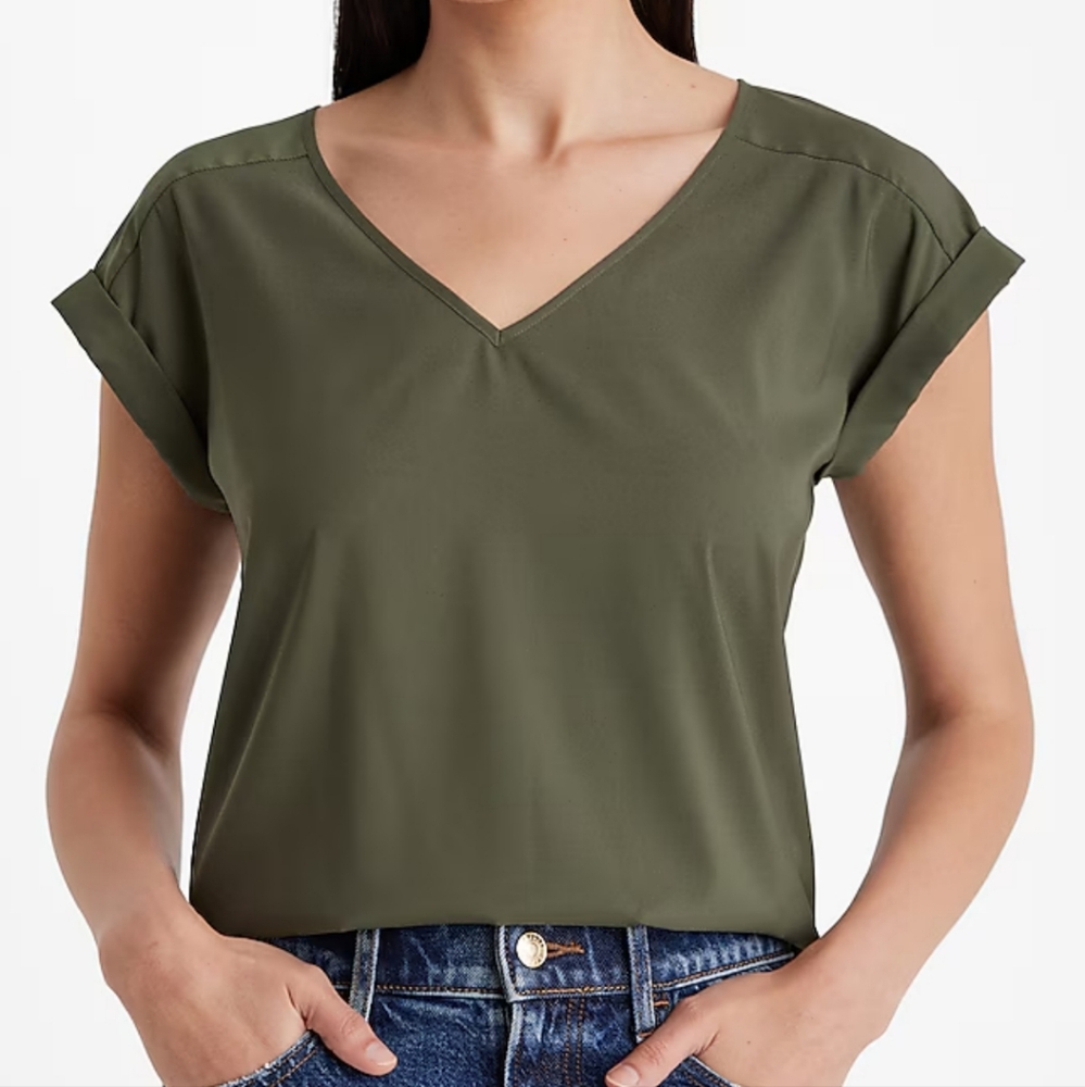Express V-Neck Gramercy Tee